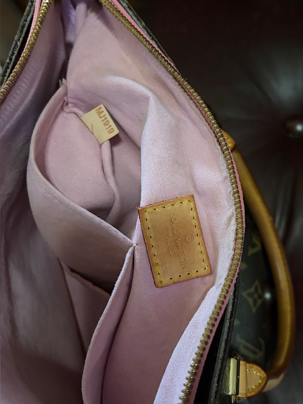 Louis Vuitton Monogram Tote with Pink Trim and Vachetta Handles - Picture 11 of 11